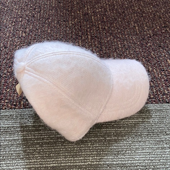 NWT Fuzzy baby pink baseball cap - Picture 2 of 2